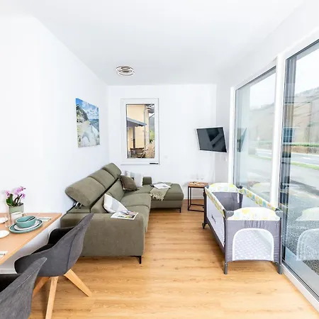 Weingut Dr Hermann I Apartman Erden
