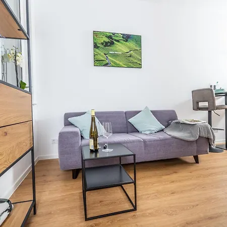 Weingut Dr Hermann I *