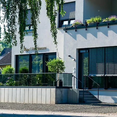 Weingut Dr Hermann I * Erden