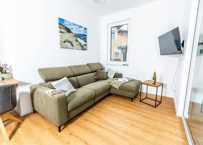 Weingut Dr Hermann I דירה *