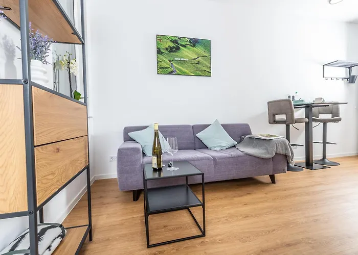 Weingut Dr Hermann I *